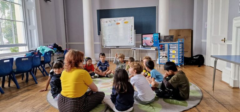 Skola Gloucester Gate Summer School